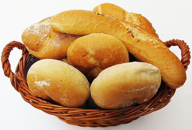 photo d'un panier de petits pains
