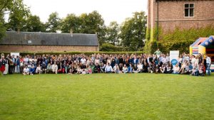 Photo de tous les jeunes ayant participé à la session Lead depuis la première session il y a 10 ans