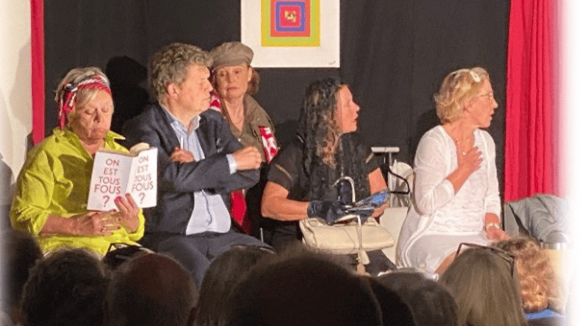 Photo des comédiens de la pièce de théâtre pour l'anniversaire de l'Epicerie Solidaire et Parlotte Café de RAmillies