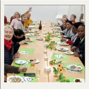 Repas d'épiphanie le 5 janvier 2025 avec le service des Solidarités.