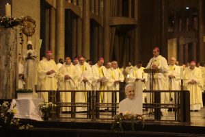 Bart Dewaele messe action grâce pape françoi 24 avril 2025