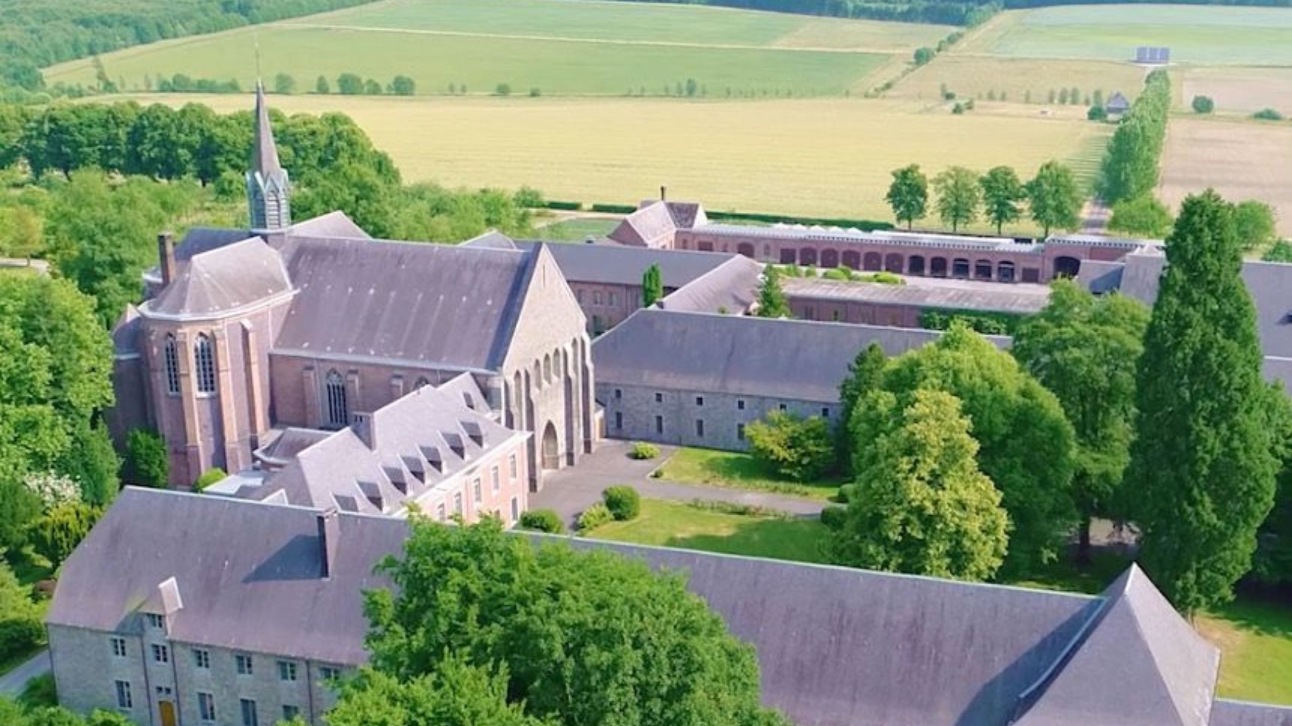 photo de l'abbaye de Scourmont (Chimay)